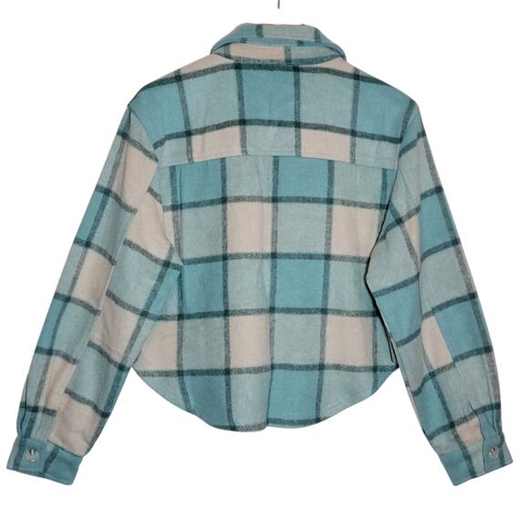 Mi ami Francesca Cropped Plaid Shacket Blue Cream Fall Winter Layering Jacket L - Picture 9 of 15